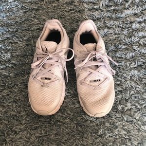 Boys Sz 13 Light Gray Airmax Nike Shoes